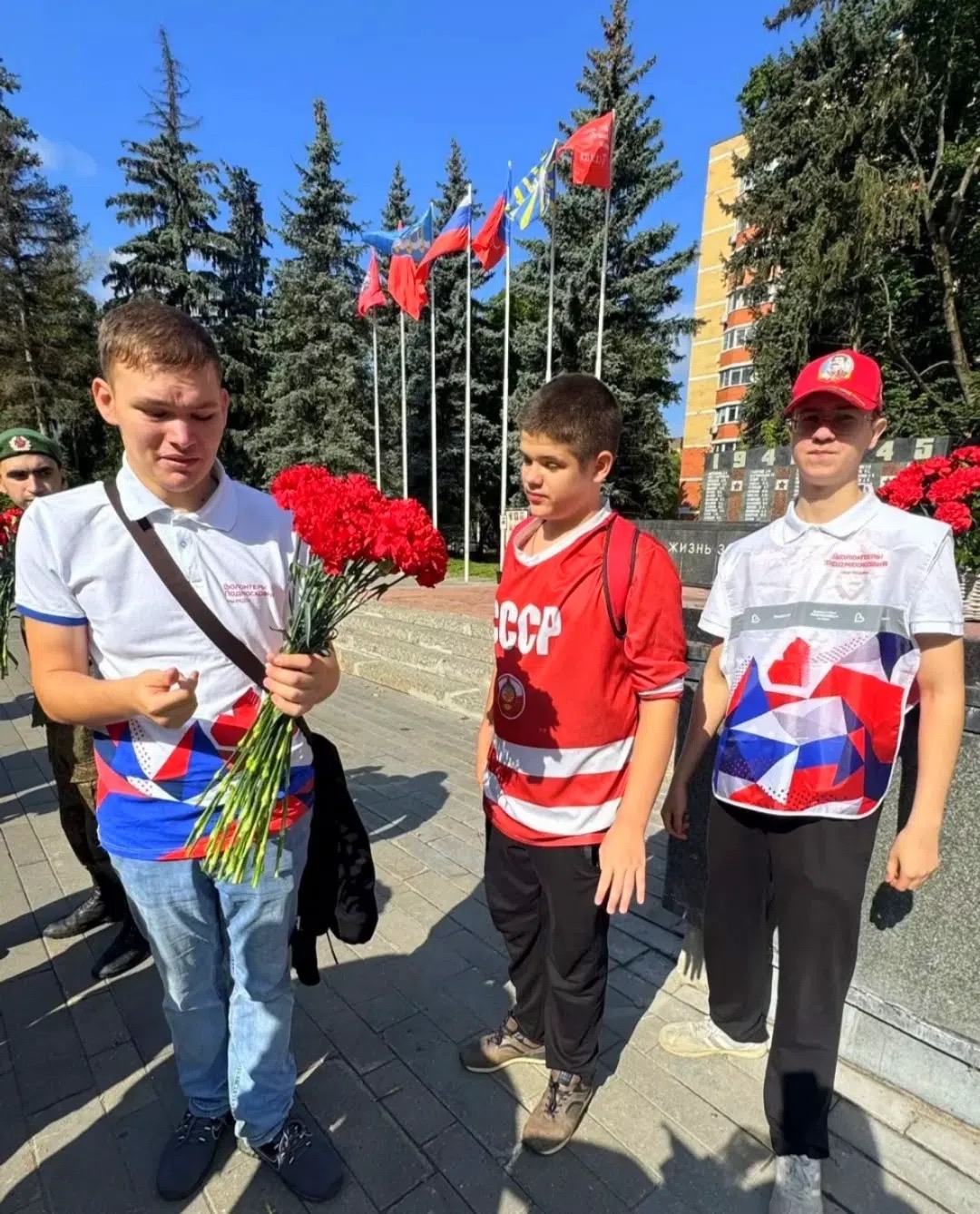 Комсомольцы из Щёлковского ГК ЛКСМ РФ почтили память героев!