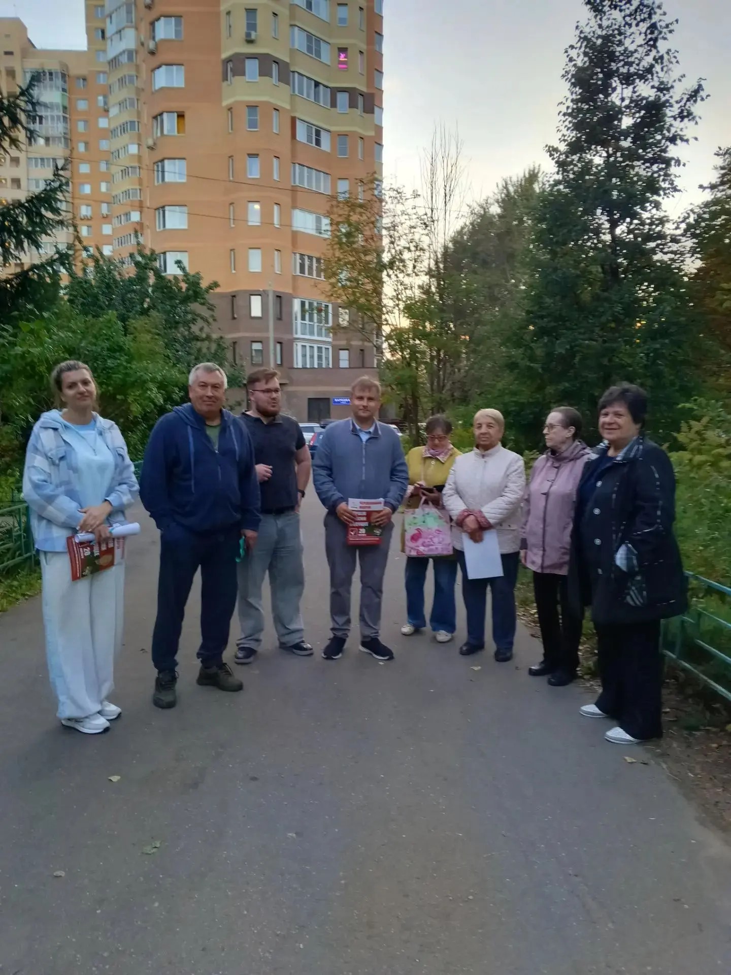 Встреча с жителями МКД по адресу: ул. Подольских курсантов, д. 13