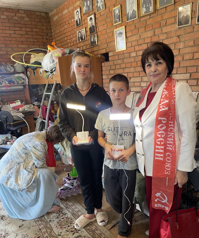 «Помоги собраться в школу»