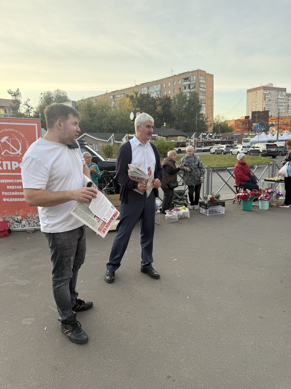 Константин Елисеев сообщил жителям Красногорска о работе фракции КПРФ