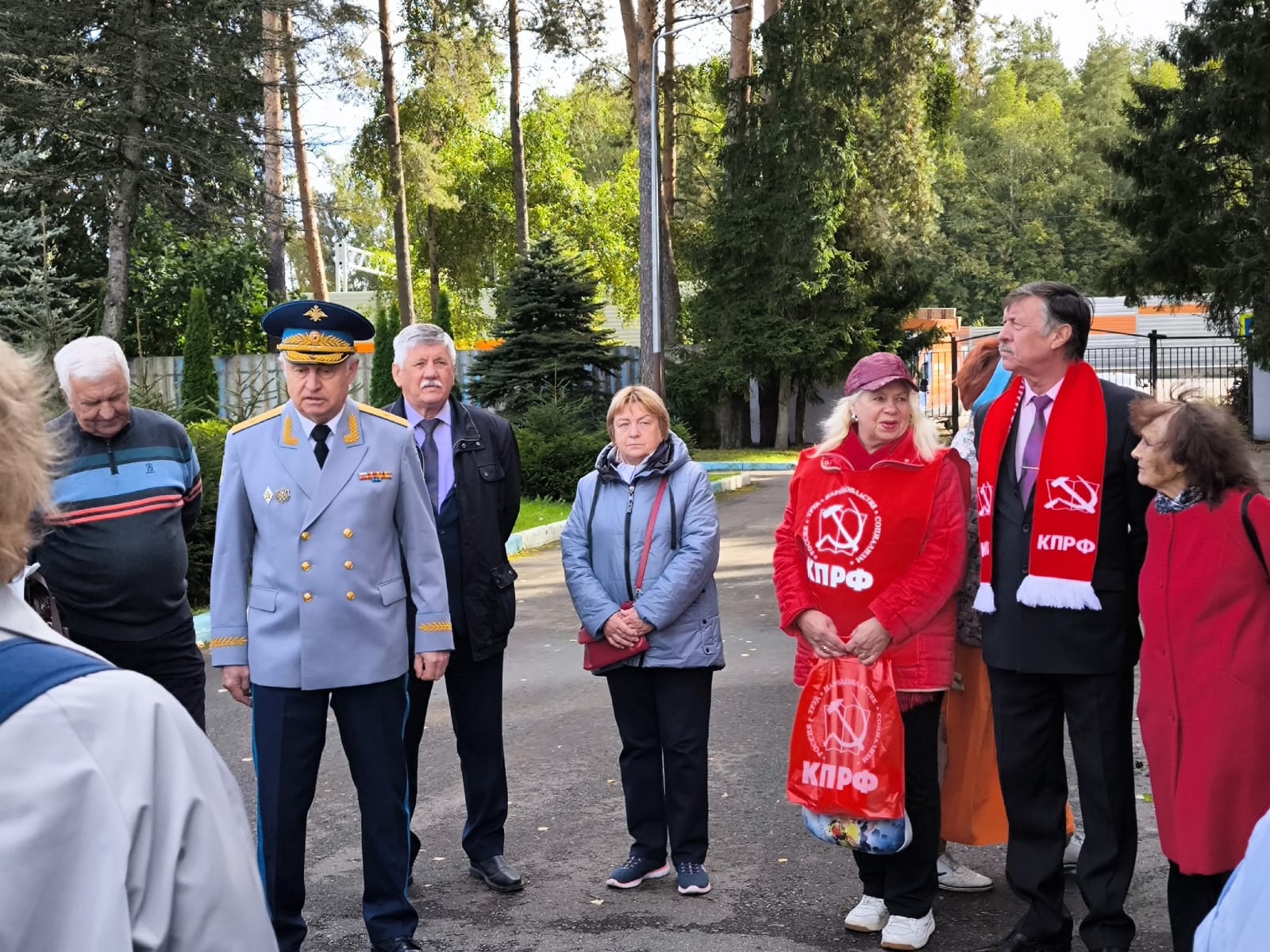 «Красные в городе»